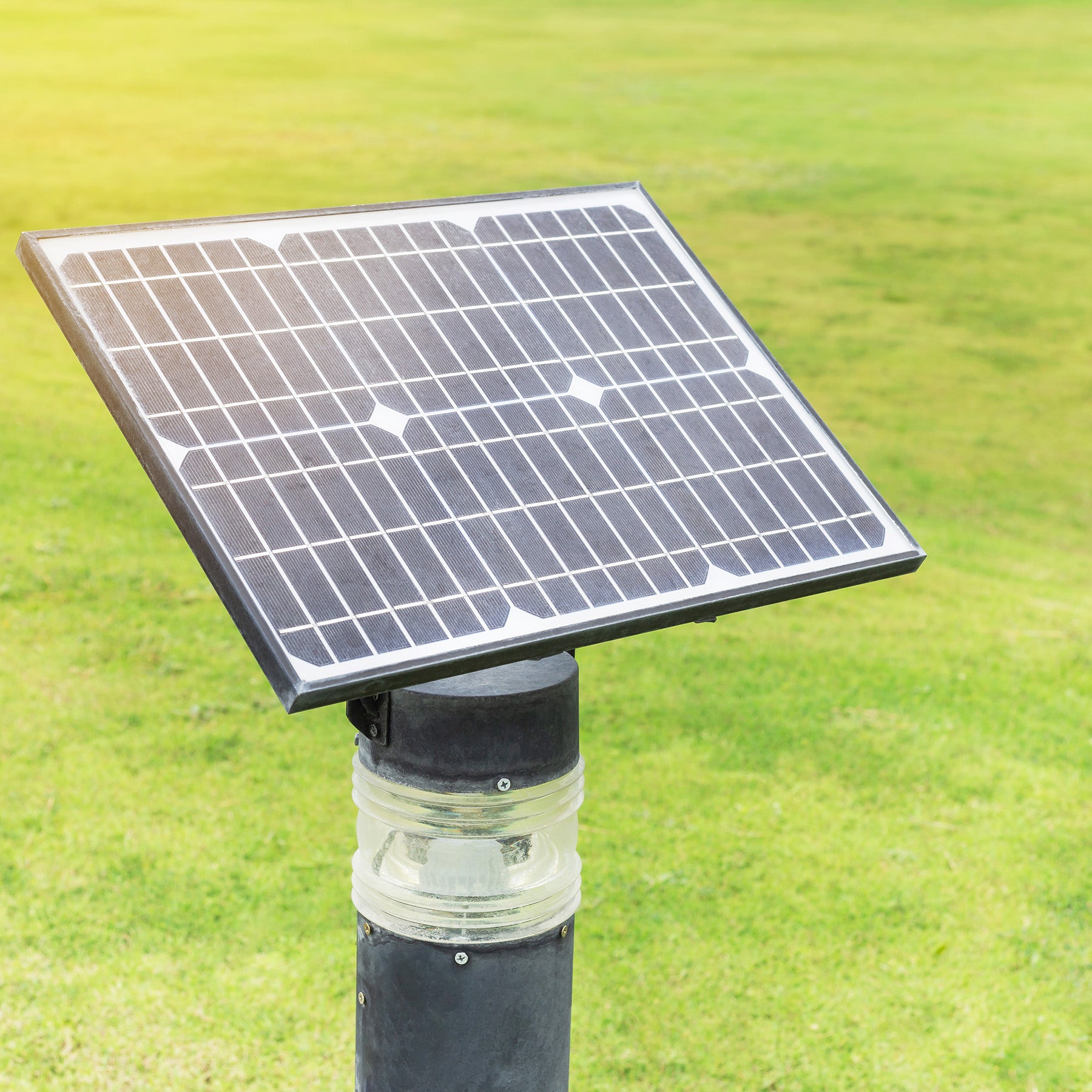 10 Watt, 12V Single Cell Monocrystalline Solar Panel