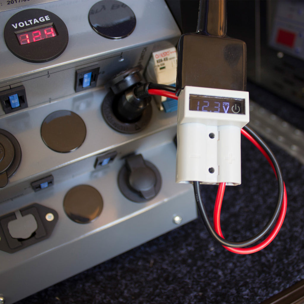 50A, 12V Heavy Duty Connector With In-Built Voltmeter